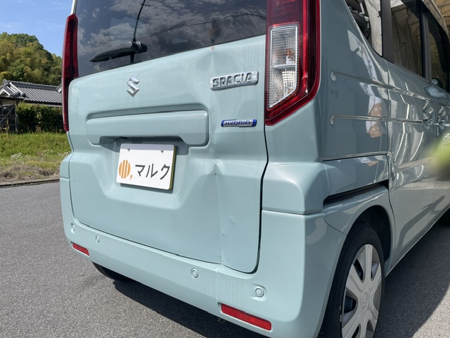 「施工前」スズキ スペーシアのリヤゲート・リヤバンパーの修理（橿原市のお客様）